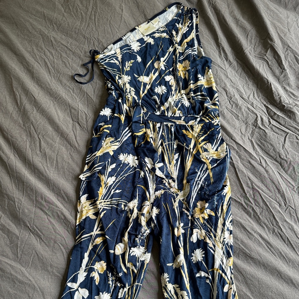 ANTHROPOLOGIE Maeve Keaton One-Shoulder Jumpsuit | Size: S Petite